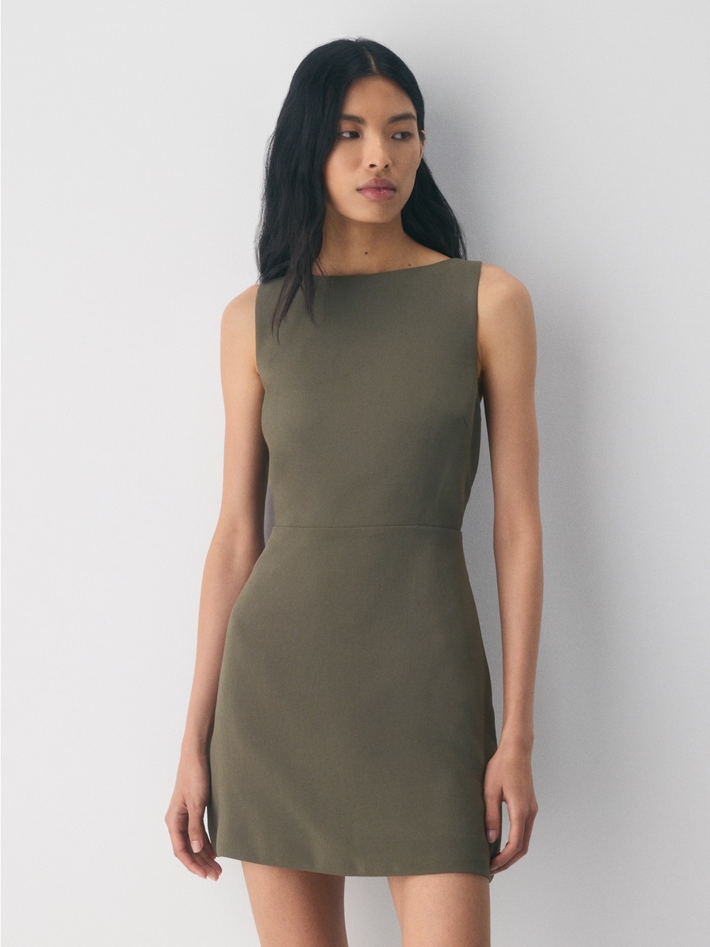 Aritzia Bond Dress Crepette